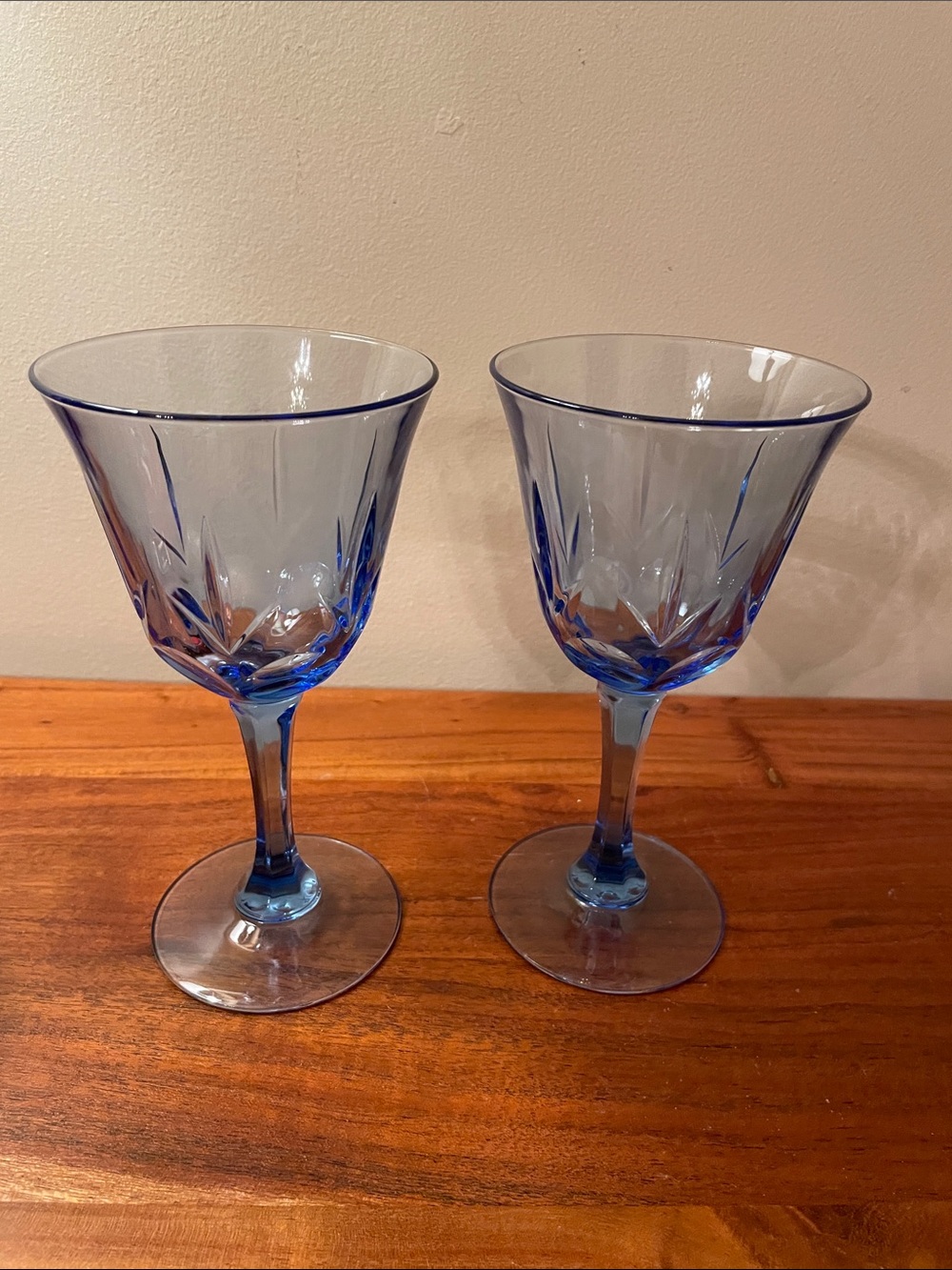 Set of two vintage 1980s Avon fostoria blue water wine cups goblets retro